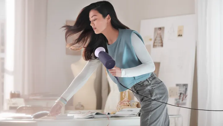 Philips%20Hair%20Dryer%20BHD340%20%E2%80%93%20ThermoProtect%202100W%20%7C%20Powerful%20Drying%20-%20Image%208