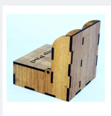 Wooden%20Desk%20Card%20Holder%20with%20Pen%20Holder%20-%20Image%202