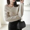 2023 Autumn and Winter New Korean Style Sexy Big V Collar off-the-Shoulder Top Woolen Pullover Sweater for Women.