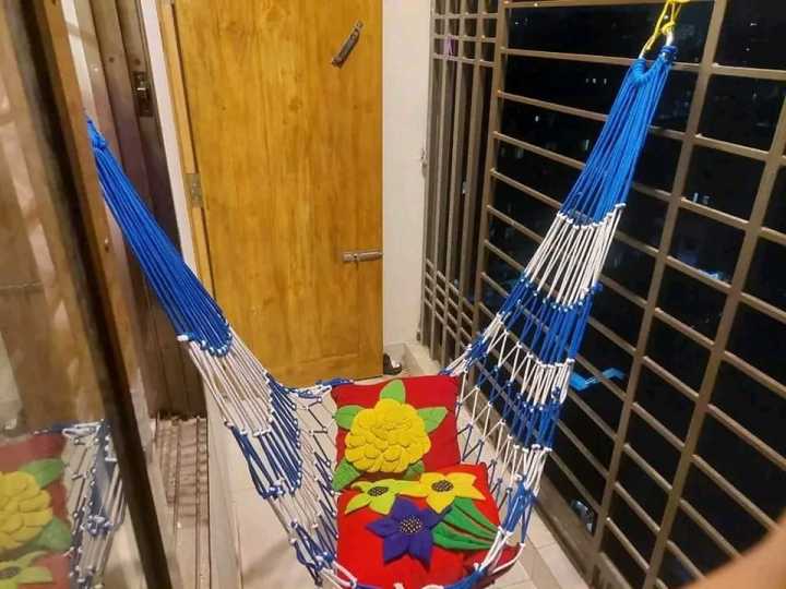 Premium%20Rattan%20Dulna%20Hanging%20Rope%20Bed%20%7C%20SS%20Rings%20on%20Both%20Sides%20%7C%20Random%20Colour%20-%20Image%207