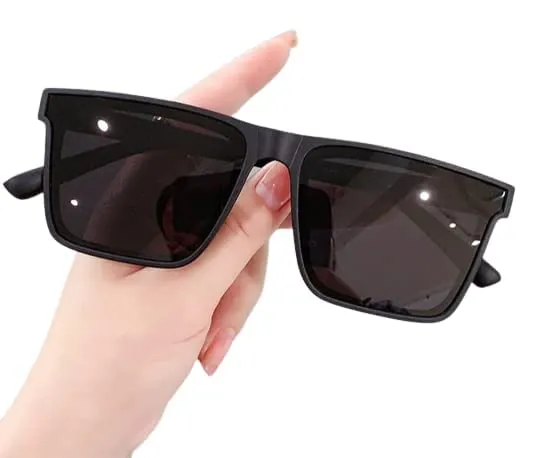 New%20Trendy%20Look%20Double%20Poly%20Famous%20Very%20Stylish%20Black%20Sunglass%20For%20Men%202024%20-%20Sun%20Glass%20For%20Men%20fashion%20-%20Image%204