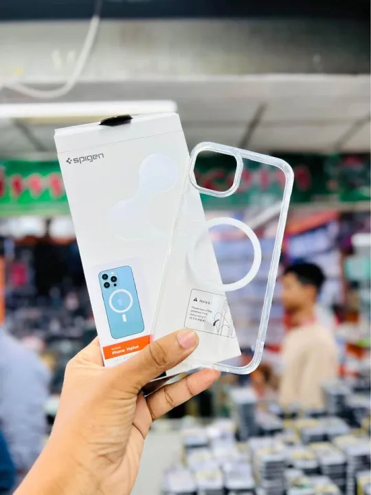 SPIGEN%20Case%20for%20iPhone%2013%20Series%20%5BUltra%20Hybrid%20Mag%20Fit%5D%20Keep%20its%20Own%20Clarity%20with%20Durable%20Protection,%20for%20MagSafe%20/%20iPhone%2013Pro%20Max%20Case%20/%20iPhone%2013,%2013%20Pro%20Casing%20-%20Image%202