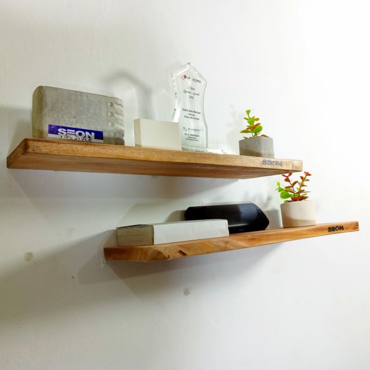 2%20Pcs%20Wall%20mounted%20Shelves%20with%20hidden%20clam%20of%20Natural%20Wood%20for%20Home%20&%20Office%20Decor.%20(14%20inch%20@%2018%20inch)%20The%20steel%20clamp%20is%20not%20visible%20from%20the%20outside.%20-%20Image%204