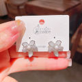 Exquisite and Versatile Flower Stud Earrings Women's High-Grade Temperament Earrings Niche French Entry Lux Earrings New Fashion. 