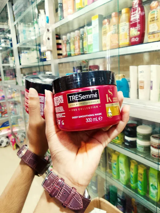 Tresemme%20Keratin%20Smooth%20Deep%20Smoothing%20Mask%20300ml%20-%20Image%202