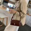 Classic Armpit Shoulder Bag French Vintage Handbag Women Brand Bags Fashion Female Single Shoulder Bag Classic Clutches. 