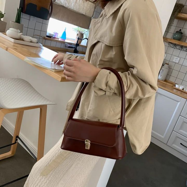 Classic Armpit Shoulder Bag French Vintage Handbag Women Brand Bags Fashion Female Single Shoulder Bag Classic Clutches