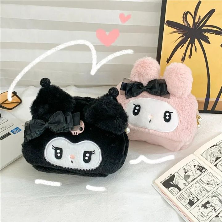 Sanrio%20Kuromi%20Makeup%20Bags%20Woman%20Kawaii%20Cartoon%20Casual%20Storage%20Bag%20Girls%20Travel%20Cosmetic%20Bag%20Melody%20Cute%20Soft%20Plush%20Handbag%20-%20Image%204