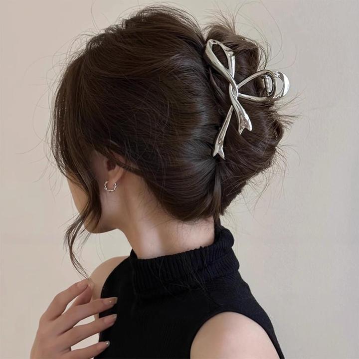 Metal%20Bow%20Hair%20Claw%20Bow%20Knot%20Personalised%20Advanced%20Bow%20Knot%20Shark%20Clip%20Vintage%20Ribbon%20Shape%20Claw%20Clip%20for%20Hair%20Styling%20Women's%20Fashion%20Hair%20Management%20Style%20Tool%20Accessorizing%20-%20Image%209