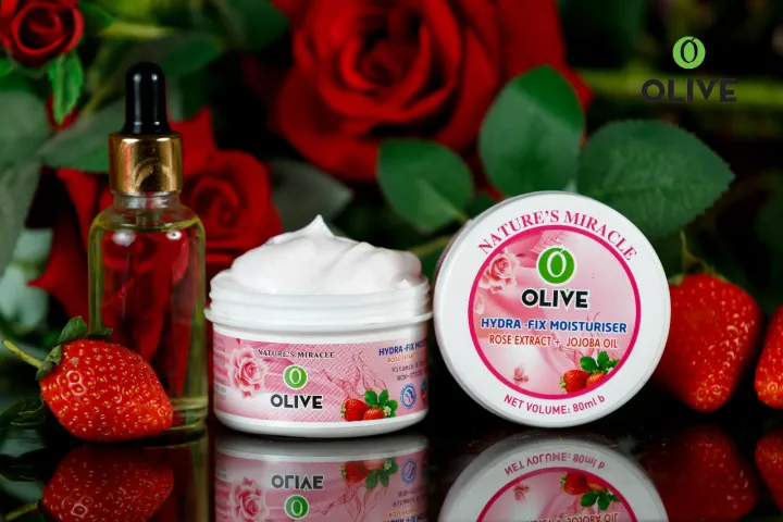 LABONNO%20OLIVE%20ROSE%20MOISTURISER%20-%20Image%202