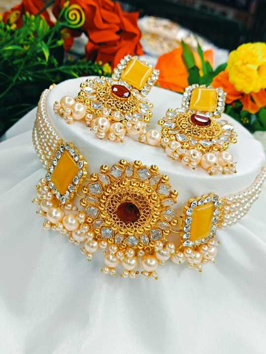 New%20South%20Indian%20Gold%20Plated%20Fashion%20Jewellery%20Nice%20Purl%20Choker%20Necklace%20for%20Women%20&%20Girls%20-%20Image%202