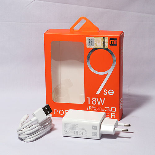 Type%20C%20Qualcomm%20Quick%20Fast%20Charger%203.0%20With%20Power%20Adapter%20-White%20-%20Image%204