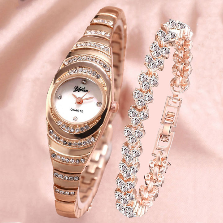 A07241%20Fashion%20Trend%20Business%20Versatile%20Luxury%20Diamond%20Stars%20Elegant%20Quartz%20Watch%20Set%20with%20Diamond%20Hand%20-%20Image%204