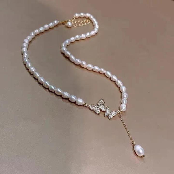 Bohemian%20Crystal%20Pearl%20Butterfly%20Necklace%20Vintage%20Y-Drop%20Fashion%20Choker%20Pendant%20Jewelry%20for%20Women%20and%20Girls%20-%20Image%204