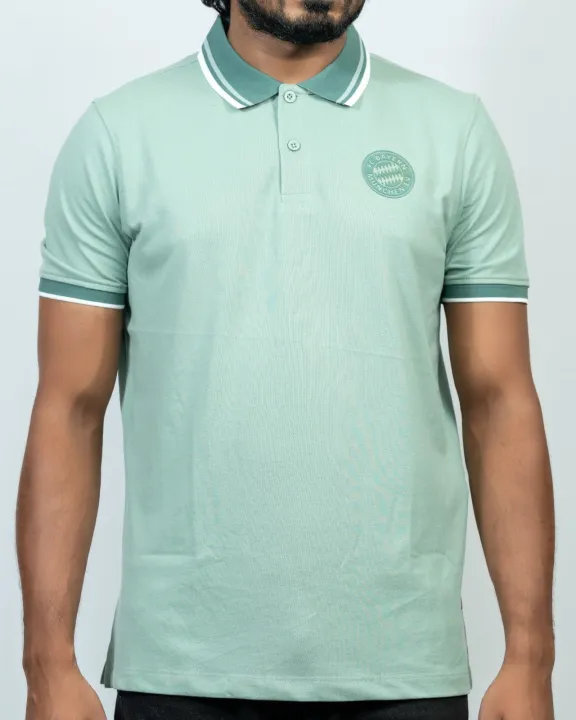 Bayern%20Munich%20Official%20Design%20Polo%20T-shirt%20-%20Image%202