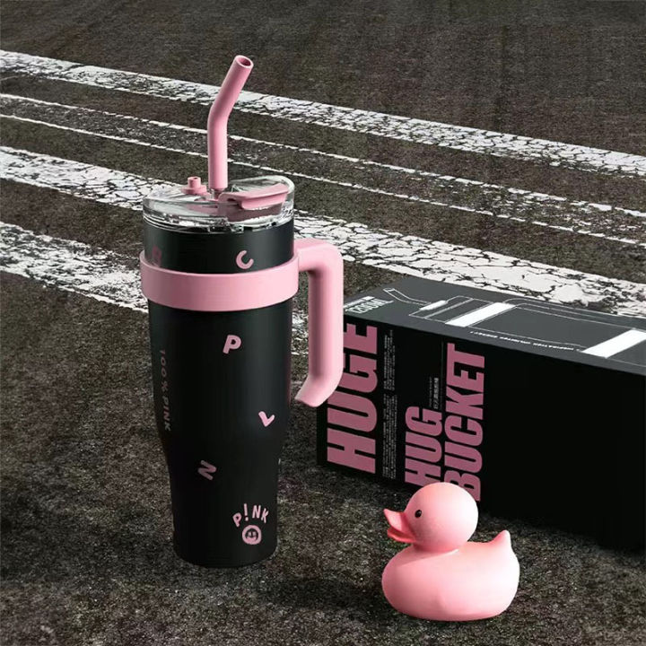 1250ml%20Kpop%20Black%20&%20Pink%20Thermal%20Water%20Bottle%20Stainless%20Steel%20Tumbler%20with%20Handle%20Straw%20Cup%20Portable%20Car%20Coffee%20Mug%20Drinkware%20-%20Image%203