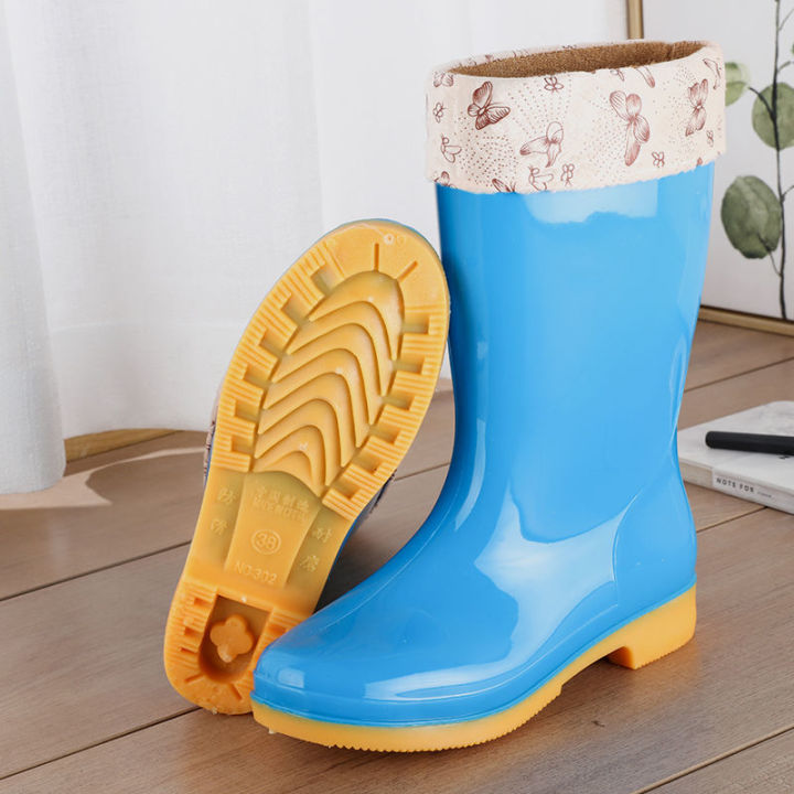 Women's%20Rain%20Boots%20High-Top%20Fashion%20Waterproof%20Antiskid%20Shoe%20Mid-Calf%20Rain%20Shoes%20Women's%20All-Season%20Warm%20Kitchen%20Rain%20Rubber%20Boots%20Work%20-%20Image%207