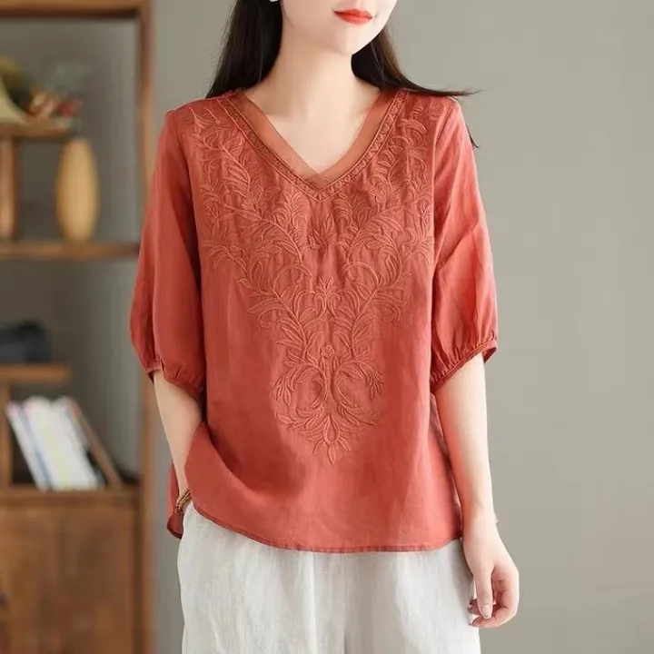 Cotton%20linen%20short%20sleeved%20t-shirt%20for%20summer%20wear,%20new%20V-neck%20embroidered%20artistic%20loose%20thin%20design,%20slim%20fit%20and%20slimming,%20plus%20size%20women's%20clothing%20-%20Image%203