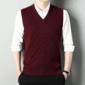 New Business Casual Men's Tank Top Printed Knitted Sweater Tank Top Autumn New Mens Vest Clothes. 