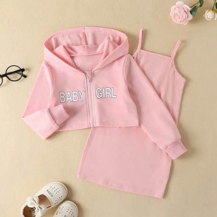 %E3%80%90Happy%20childhood%20memories%E3%80%91%EF%BC%88NEW%EF%BC%89Baby%20House%20Kid%20Girl%20Fall%202%20Pieces%20Outfits%20Sets,%20Letter%20Printed%20Long%20Sleeve%20Zipper%20Hoodies%20Coat%20%20%20Solid%20Color%20Spaghetti%20Straps%20Dress%20-%20Image%202