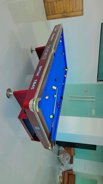 Professional%20Premium%20%20Brunswick%20Tournament%20Pool%20Table%20Gold%20Crown%205%20Brand%20new%20Pool%C2%A0table%20-%20Image%203