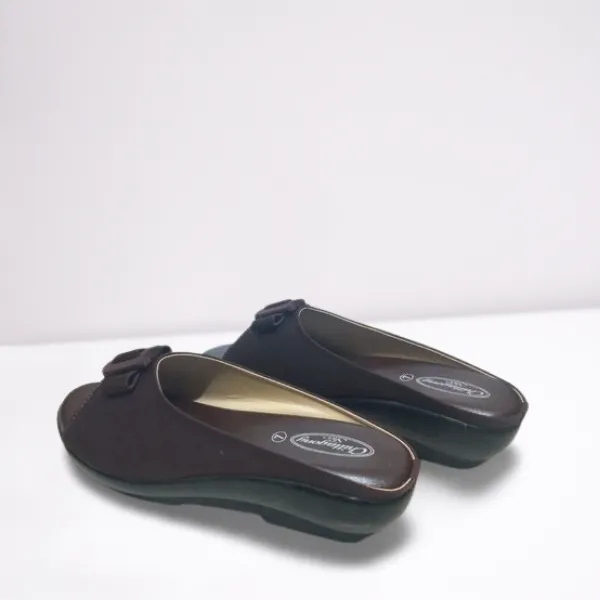 Exclusive%20high%20heeled%20ladies%20sandals%20-%20Image%203