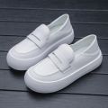 Nurse for women with soft soles, white breathable medical work that are not tiring, comfortable and non slip, flat bottomed, all season single shoes.