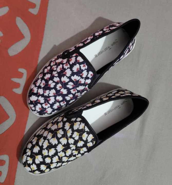 Snakers%20Fabric%20Casual%20Convert%20%20black%20Shoe%20for%20Women%20-%20Image%203