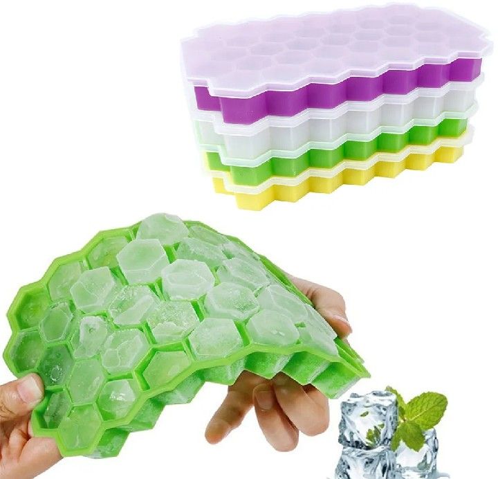 Silicone Ice Cube Tray with Lid Ice Cube Tray 37 Cavity Ice-making Box 1 piece