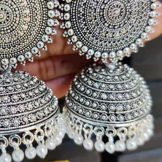 Antique%20silver%20Metal%20Earring%20Jhumka%20-%20Ear%20Ring%20-%20%E0%A6%95%E0%A6%BE%E0%A6%A8%E0%A7%87%E0%A6%B0%20%E0%A6%A6%E0%A7%81%E0%A6%B2%20-%20Earrings%20For%20Girls%20-%20Image%203