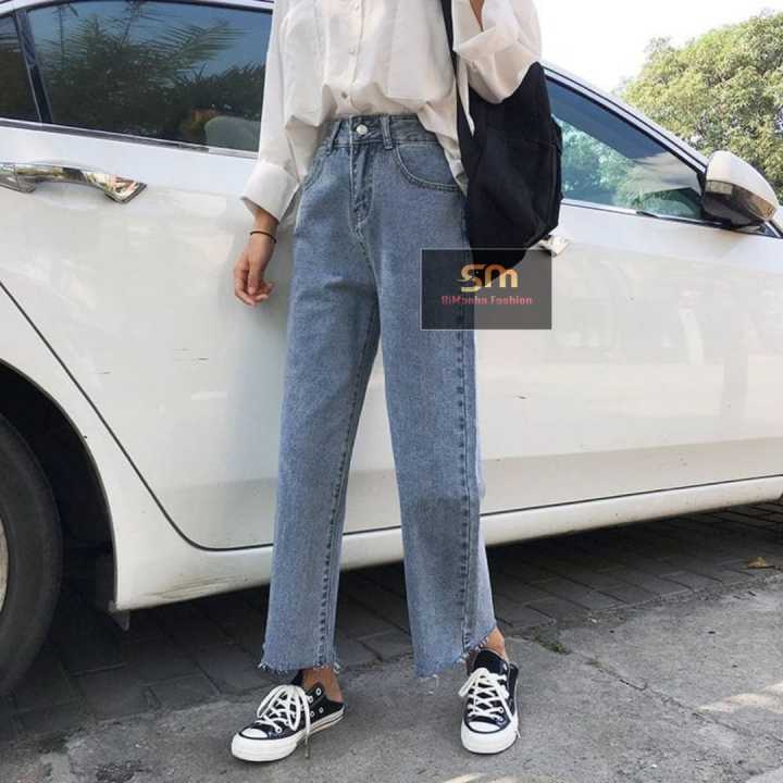 High-Waisted%20Baggy%20Jeans%20for%20Women%20-%20Stylish%20and%20Comfortable%20Fit%20-%20Image%205