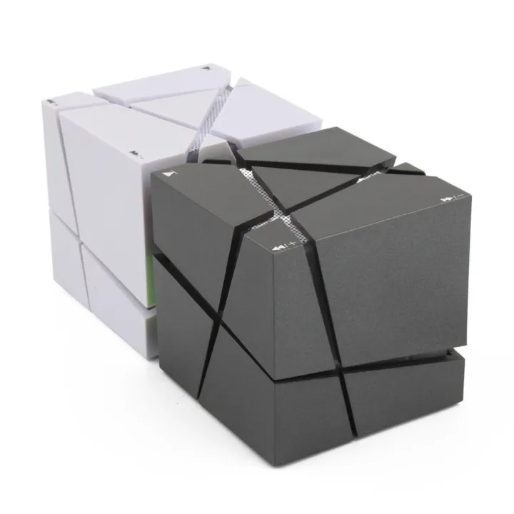 Rubik's%20Cube%20Portable%20Mini%20Bluetooth%20Speaker%20LED%20Stereo%20Speaker%20Mp3%20Player%20Subwoofer%20Speaker%20Bluetooth%20Speaker%20-%20Image%203