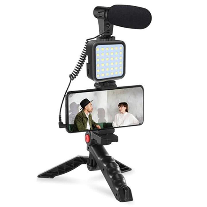 Vlogging%20Kit-01LM%20With%20Light,%20Table%20Tripod%20Stand,%20Microphone,%20Phone%20Holder,%20Bluetooth%20Remote%20-%20Image%202