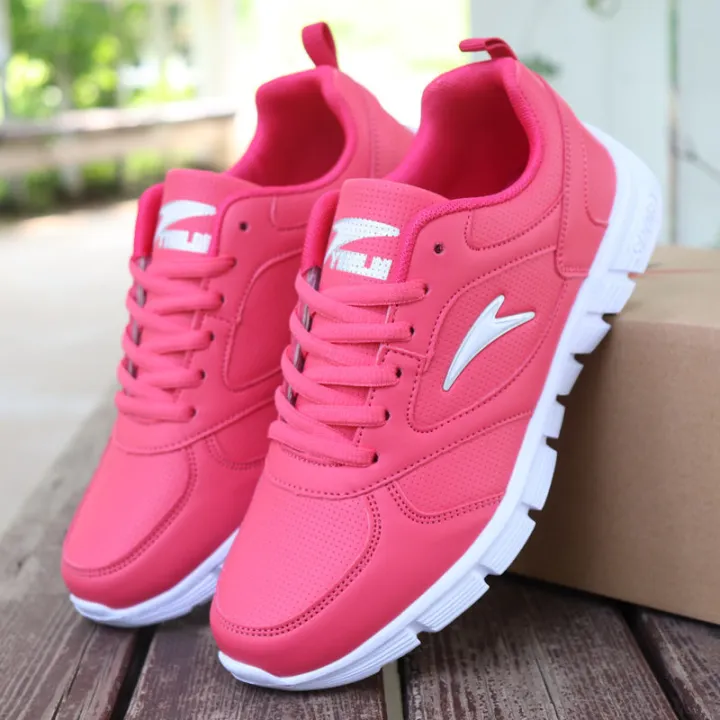 Summer%20White%20Sneakers%20Men's%20and%20Women's%20Mesh%20Breathable%20Casual%20Shoes%20Versatile%20Student%20Running%20Shoes%20Travel%20Shoes%20Couples%20Mesh%20Shoes%20-%20Image%204