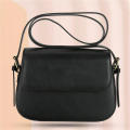 Vintage Crossbody Bag Compact Wide Strap Chain Strap Shoulder Bag Small Leather Handbag for Women’s Accessories Daily Use Evening Out Casual Wear Gift Idea.