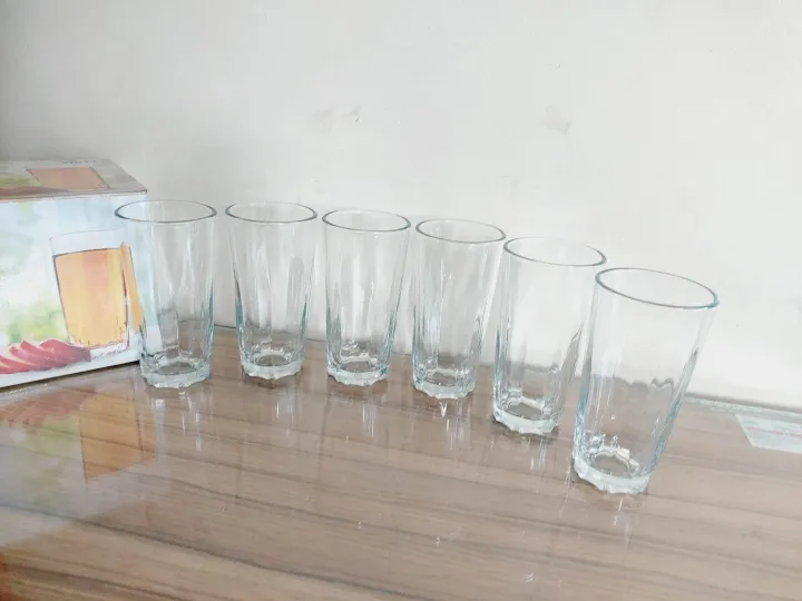 Olila%20Clear%206%20Pcs%20Water%20Drinking%20Glass%20Set%20ZikZak%20Plain%20Design.%20Crystal%20Clear%20Water%20Drinking%20Glass%20Set.%20%20Model:W017:R70.%20-%20Image%203