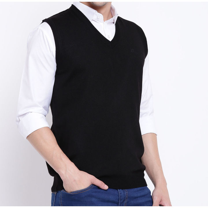 Men'S Fashionable Sleeveless Sweater . - Sweater For Men