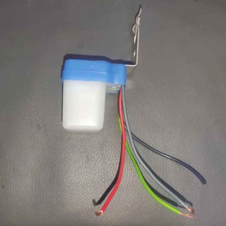 Auto%20On/Off%20Light%20Switch%20Photo%20Control%20Sensor%20-%20Image%209