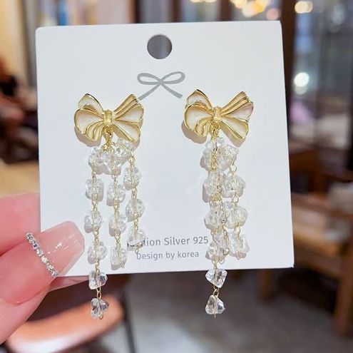 Pearl Earrings Suitable for Women Korean Temperament Long Tassel Earrings Sweet New Design