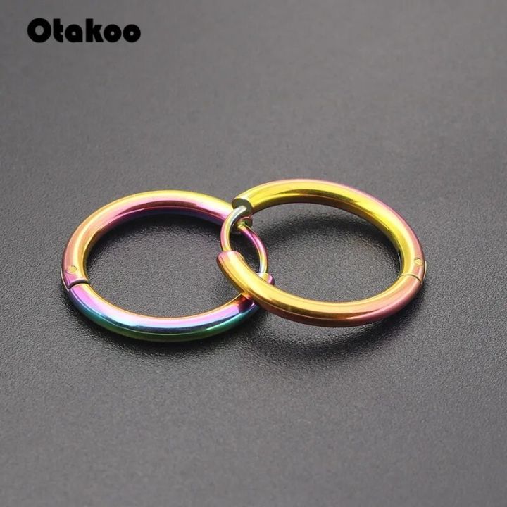 %E3%80%90beauty%20code%20store%E3%80%91Otakoo%20Pair%20Small%20Hoop%20Earrings%20Silver%20Stainless%20Steel%20Circle%20Hoop%20for%20Women%20Men%20Ear%20Ring%20Clip%20Huggie%20Earrings%20-%20Image%204