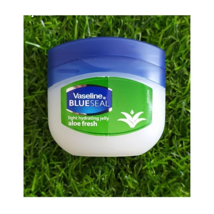 Any%20season%20used%20International%20south%20African%20product%20lip%20care%20Vaseline%20jelly%20Aloe%20fresh%20%20for%20male%20/%20female%20-%20100%20ml%20-%20Image%202