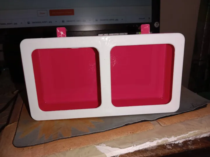 4pcs/lot%20Parrot%20Bird%20Feeder%20Flat%20Bottom%20Feeding%20Cup%20Hanging%20Drink%20Food%20Bowl%20Birds%20Supplies%201%20Ratings%20-%20Image%203