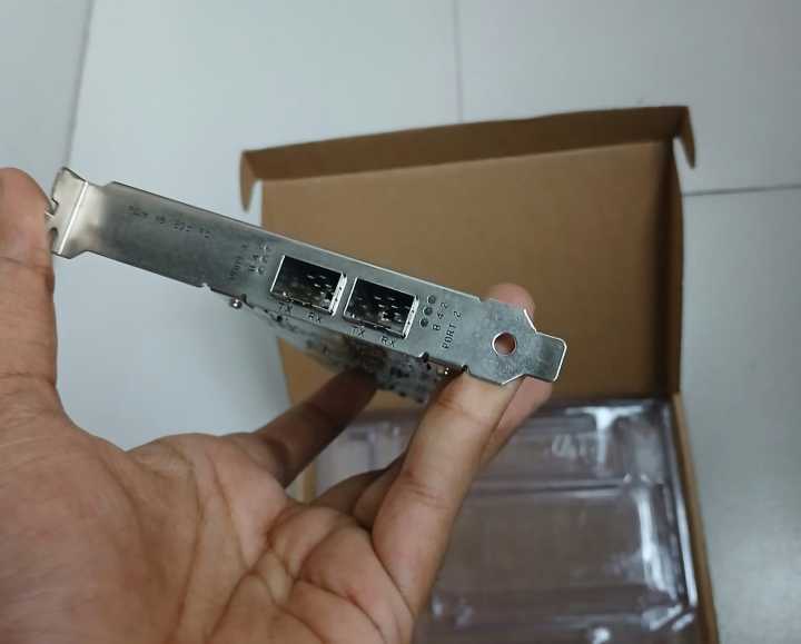 Oracle%20PX2810403-36%20HBA%208GB%20Fibre%20Channel%20Dual%20Port%20Adapter%20-%20Image%206
