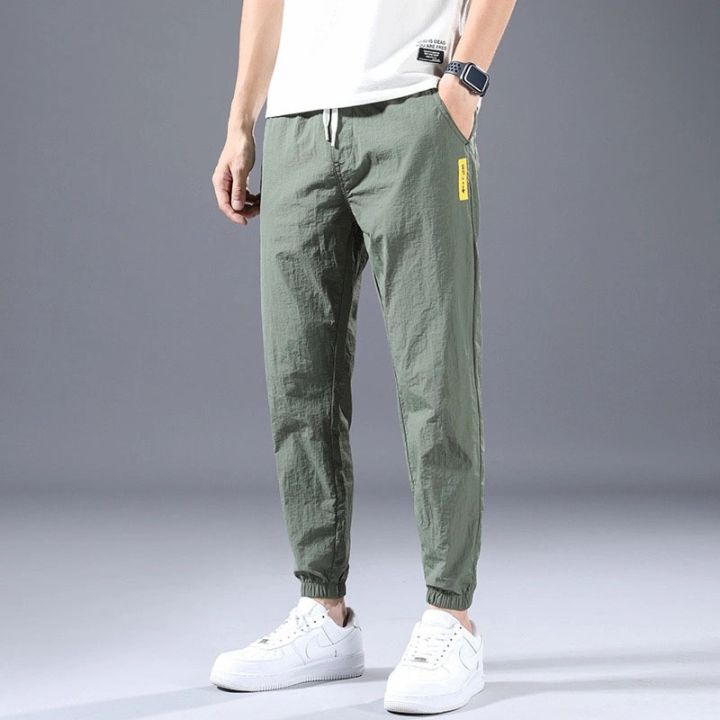 Ice%20Silk%20Pants%20Men's%20Summer%20Thin%20Section%20Trend%20Wild%20Loose%20Casual%20Pants%20Sports%20Pants%20Quick-drying%20Harlan%20Nine-point%20Pants%20-%20Image%206