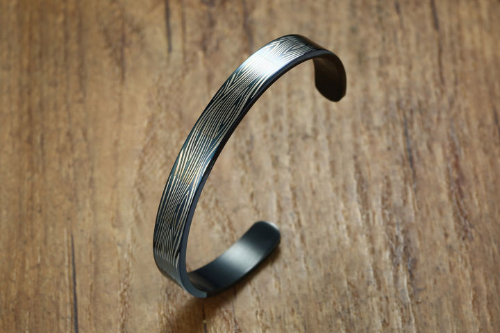 Factory%20Cross%20Border%20Titanium%20Steel%20Jewelry%20Stainless%20Steel%20Men's%20Open%20Bracelet%20Laser%20Diagram%20Jewelry%20Wholesale%20B-251%20-%20Image%203
