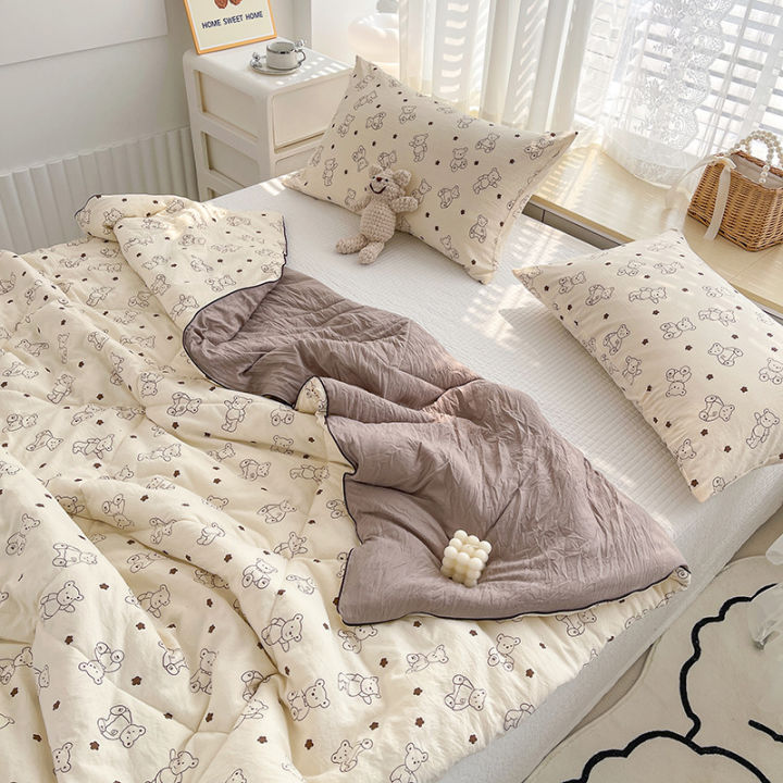 AMaternal%20and%20Child%20Double-Layer%20Yarn%20Cartoon%20Summer%20Quilt%20Summer%20Blanket%20Quilt%20for%20Spring%20and%20Autumn%20Student%20Dormitory%20Air%20Conditioning%20Quilt%20Single%20Double%20Thick%20Quilt%20-%20Image%205
