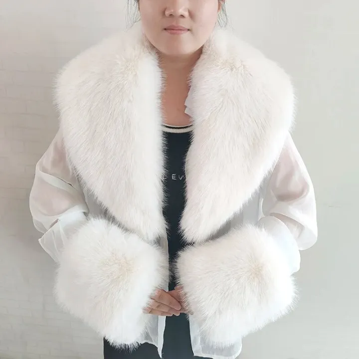 Large%20Winter%20Faux%20Fox%20Fur%20Scarf%20Women%20Jackets%20Warm%20Fluffy%20Shawl%20Fashion%20Artificial%20Fur%20Collar%20And%20Cuff%20Set%20Fluffy%20Scarves%20Female%20-%20Image%203