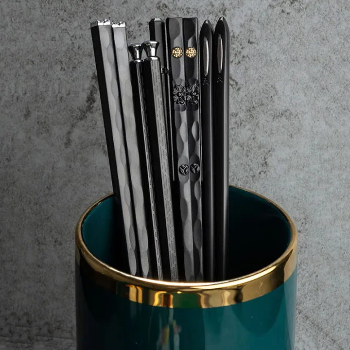 5%20Pairs%20Alloy%20Laser%20Engraving%20Chopsticks%20Non-Slip%20Reusable%20Sushi%20Sticks%20BMD%20-%20Image%203
