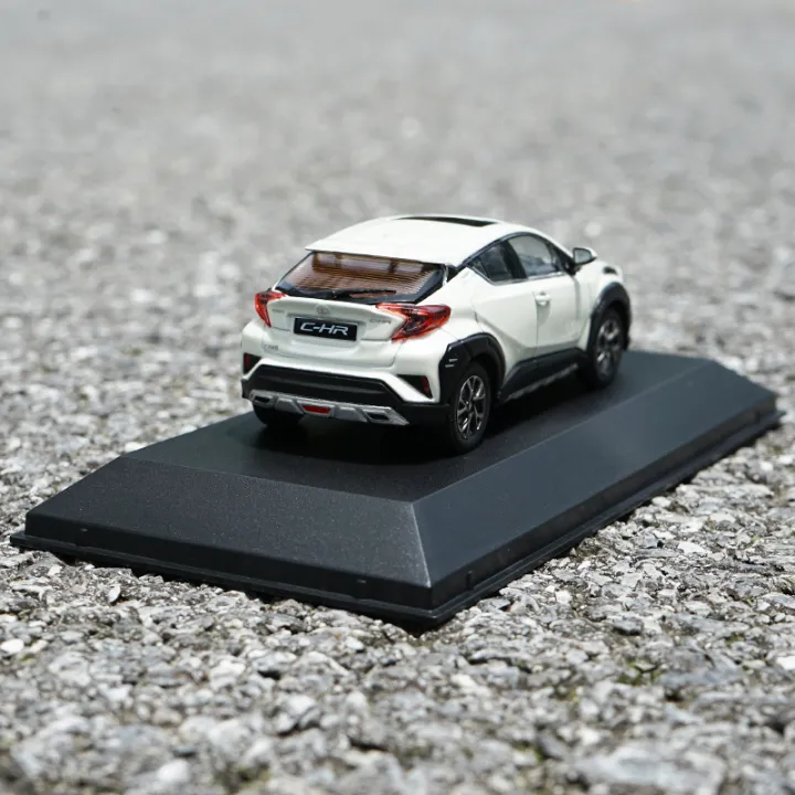 Diecast%201:43%20Scale%20Die-cast%20Alloy%20TOYOTA%20C-HR%20CHR%20Vehicle%20Model%20Car%20Toys%20Adult%20Child%20Boys%20Gifts%20Collection%20Display%20Souvenir%20Show%20-%20Image%204
