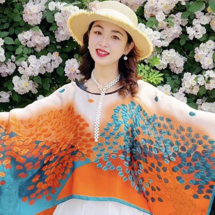 Douyin Kuaishou has the same thin pullover shawl for women in summer with skirts, and versatile cape pullovers can be distributed by women